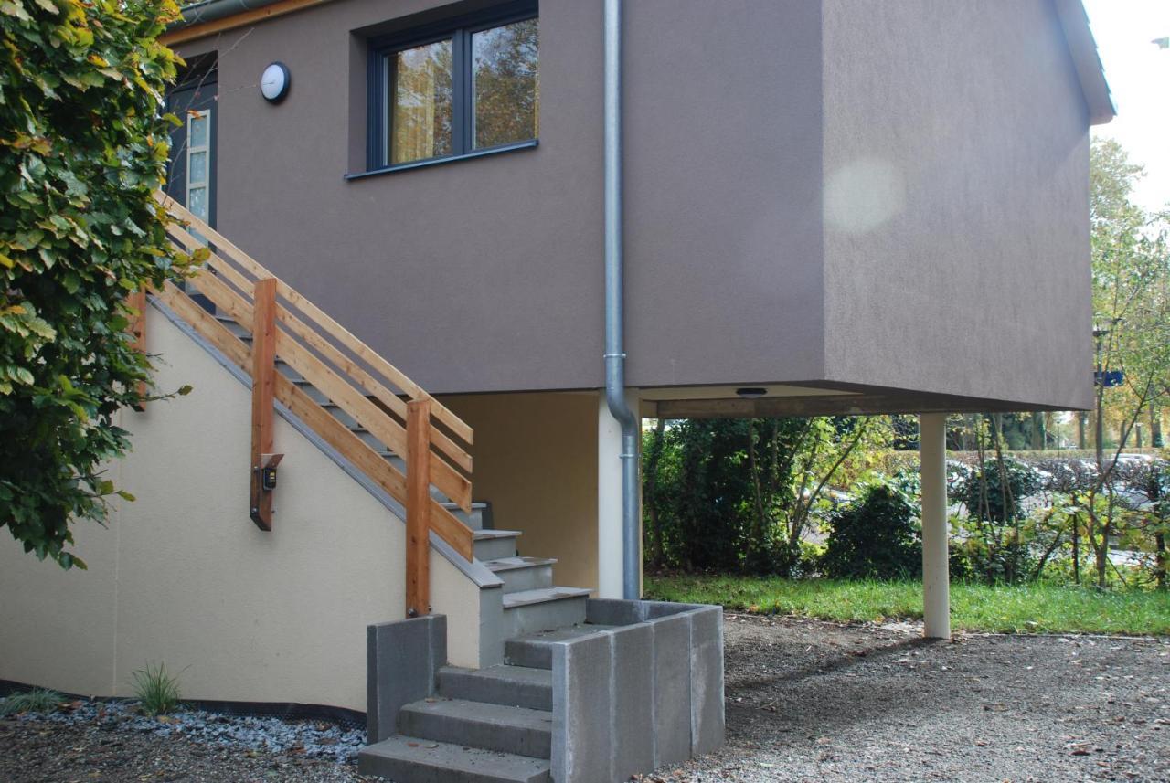 Gite-Appart Com' "Des Cimes Et Jardin" Illkirch-Graffenstaden Esterno foto
